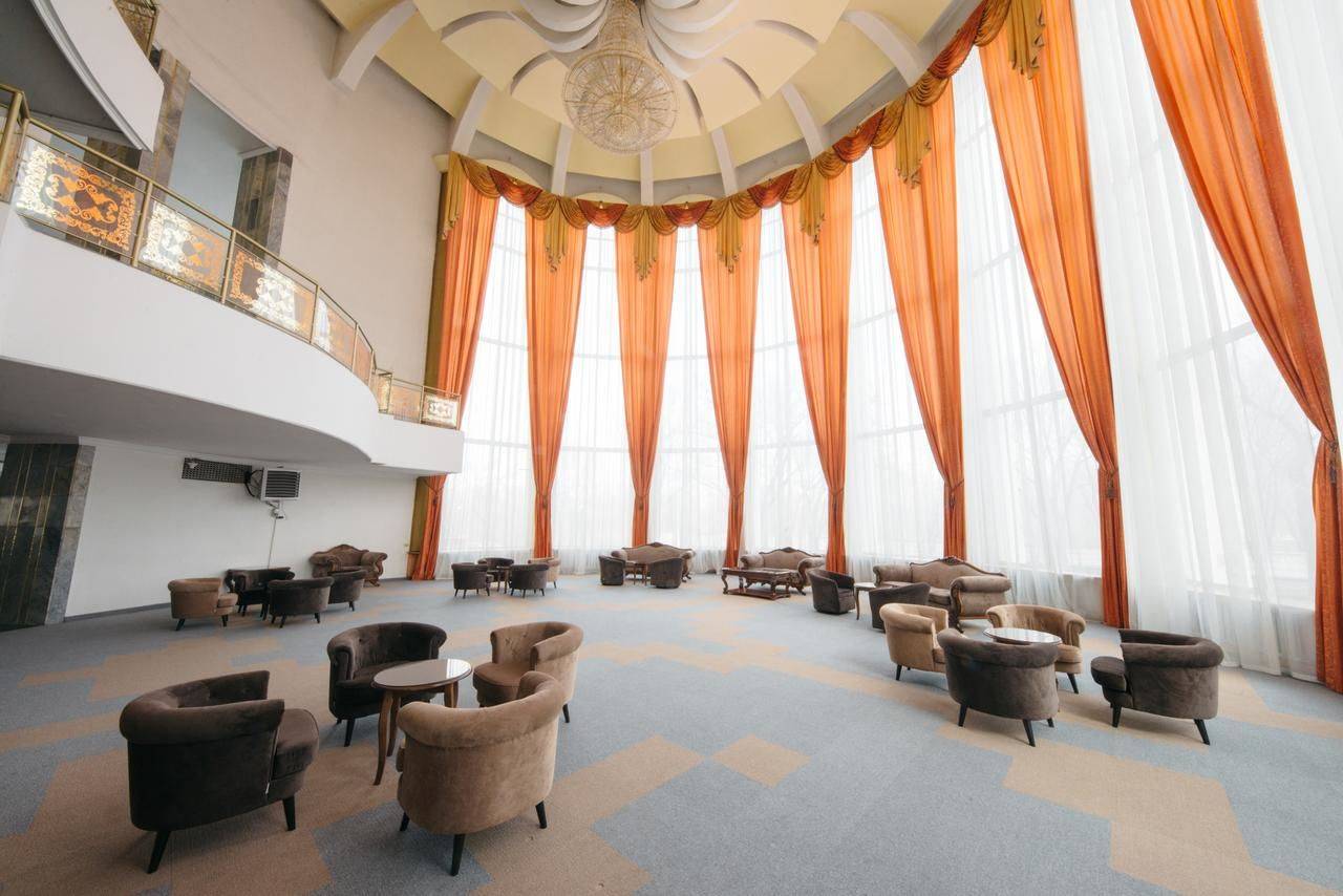 Фото Отели Чайка Гостиничный комплекс Караганда 44